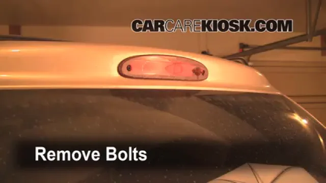 2007 Dodge Grand Caravan SXT 3.8L V6 Luces Luz de freno central (reemplazar foco)